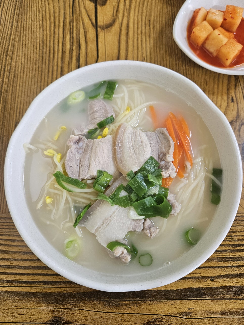 윤정이네국밥 사진 6