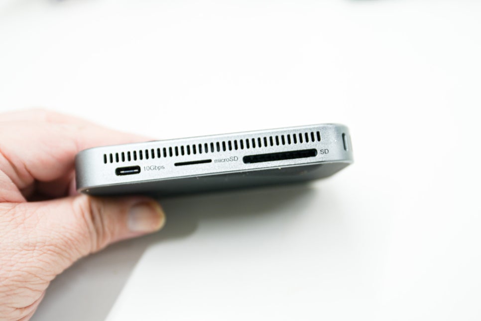 넥스트유 맥세이프 NVMe M.2 SSD 외장 케이스 추천 "포터블 SSD 외장하드와 허브가 하나로" 이미지 12