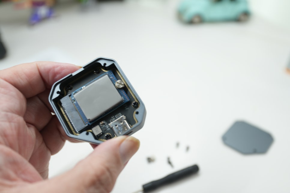버려둔 SSD가 초고속 보조저장장치로! 베이직기어 NVMe 2230 키링 미니 SSD 외장하드 케이스 사용기 이미지 7