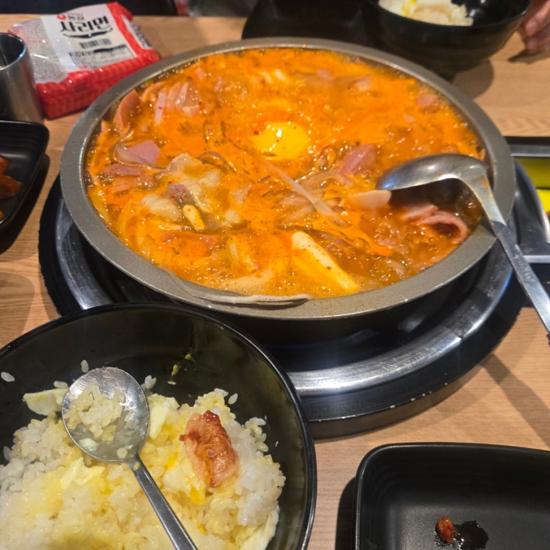 존슨부대찌개 사진 2