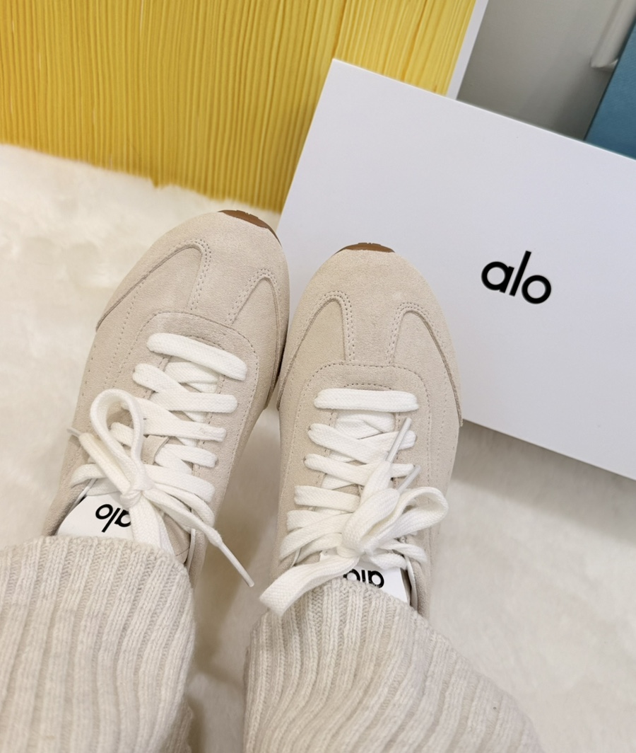 알로(ALO) 선셋 스니커즈 운동화 샌드스톤 착용 후기 및 사이즈 팁 : 네이버 블로그