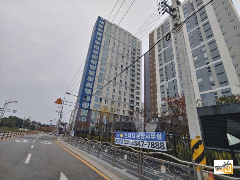 본아르떼 LG 75인치 시공사진 1