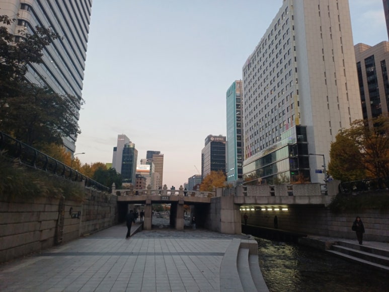 Cheonggyecheon