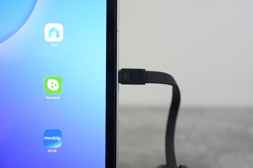 유그린 45W 20000mAh, 일체형 케이블 보조배터리 ‘아이패드프로 보조전원’의 완성형 이미지 17