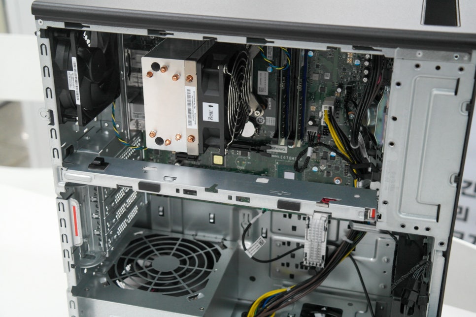 성능의 끝판왕 Lenovo ThinkStation P3 Tower(레노버 싱크스테이션 P3 타워) "디테크몰 워크스테이션 존에서 만나다. 이미지 4