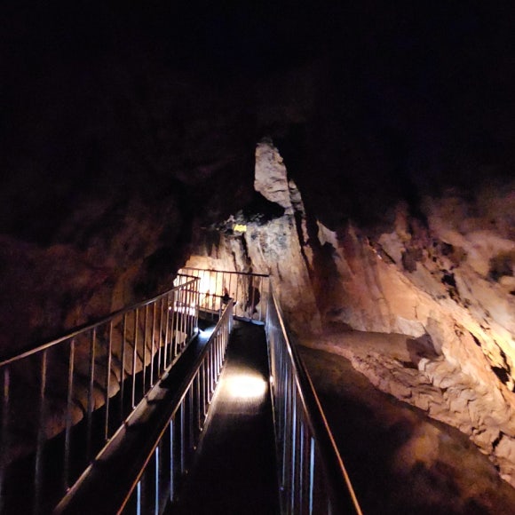 온달동굴 이미지