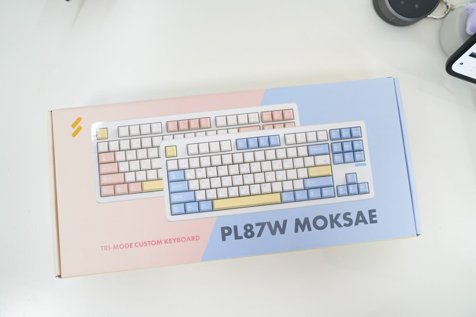 데스크 셋업에 맞는 가성비 유무선 텐키리스 기계식 게이밍 키보드 SPM PL87W MOKSAE 이미지 3
