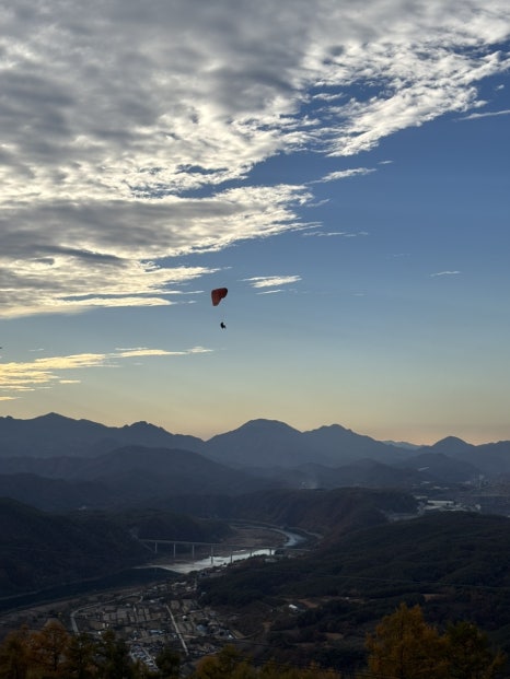 구름위의 산책 이미지