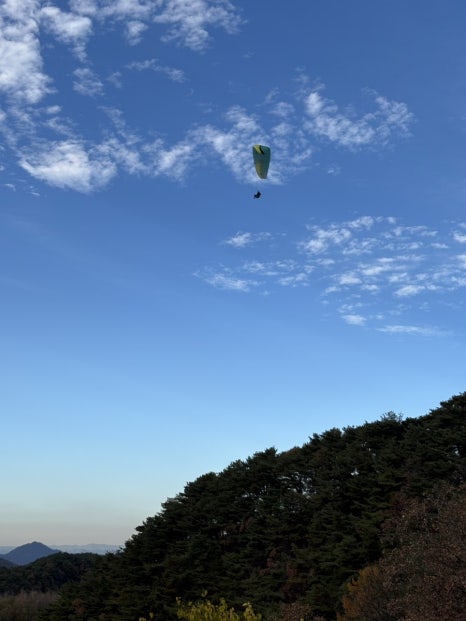 구름위의 산책 이미지