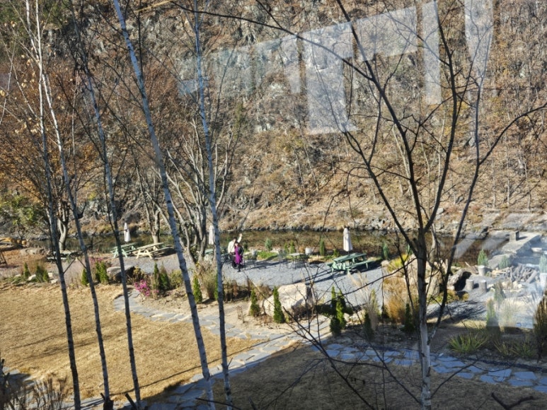 카페오무아무아 이미지