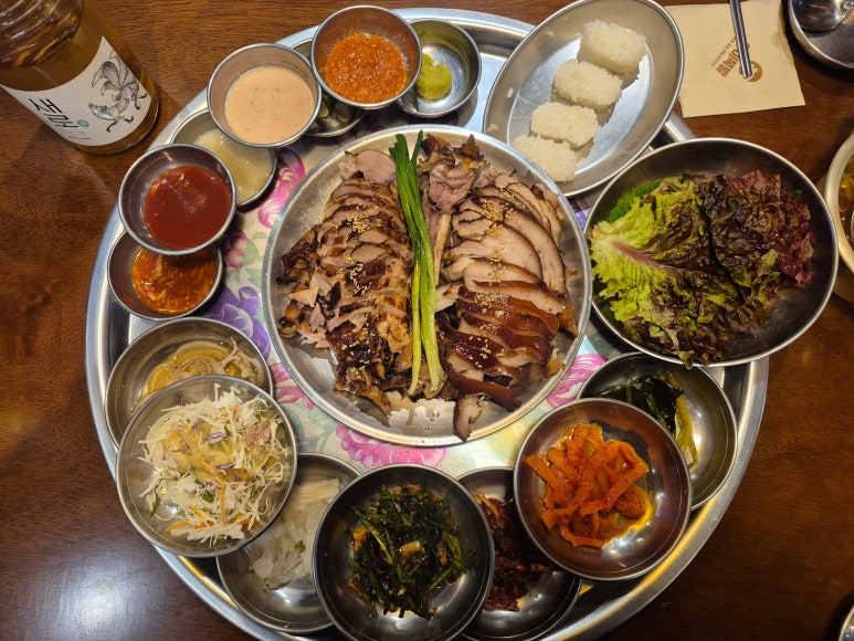 완미족발 화성반월점 사진 8