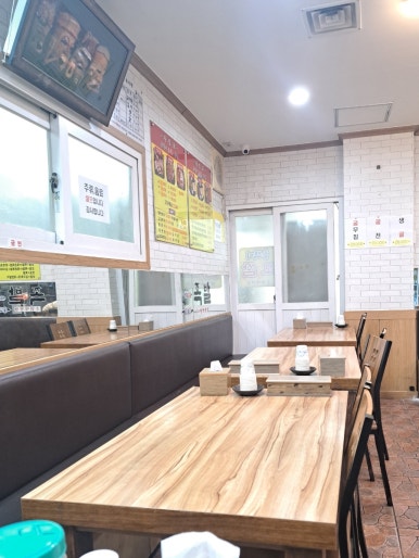 옹백이보쌈 수원역전점 사진 6