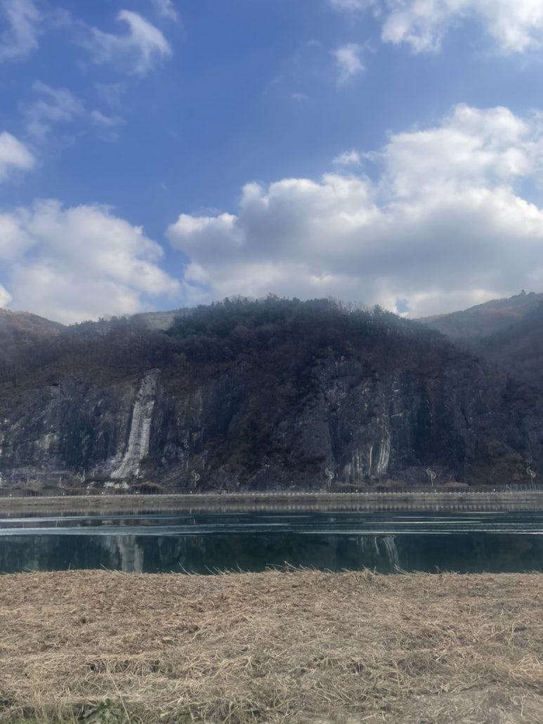 강변마을 이미지