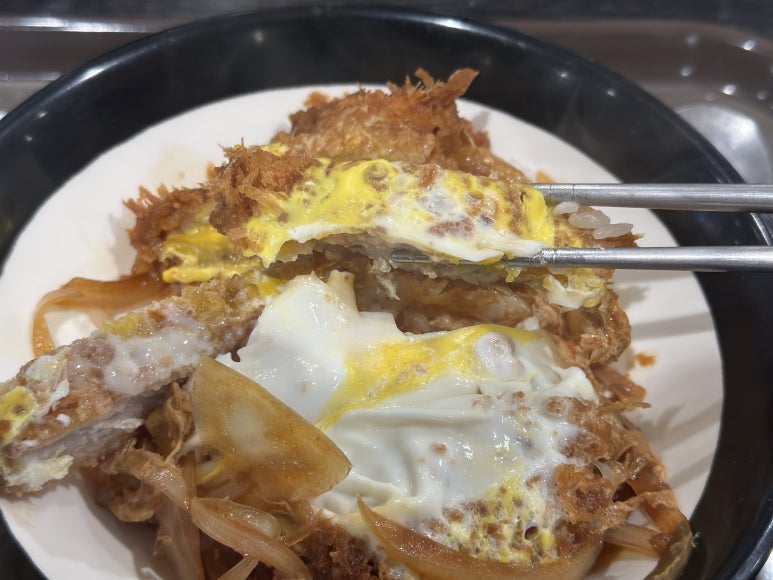 홍대돈부리 평촌뉴코아점 사진 6