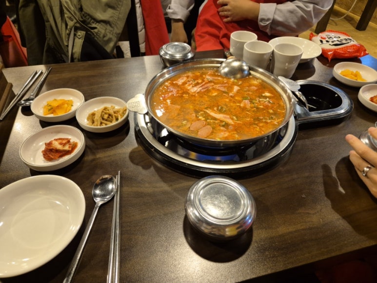 오감부대찌개 공덕점 사진 8