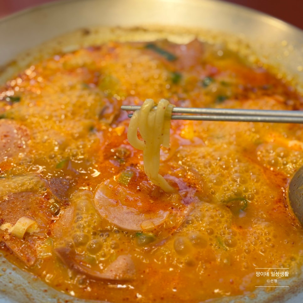 놀부부대찌개 가락점 사진 6