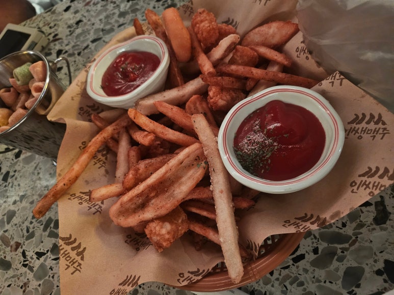 인쌩맥주 서울대입구역점 사진 4