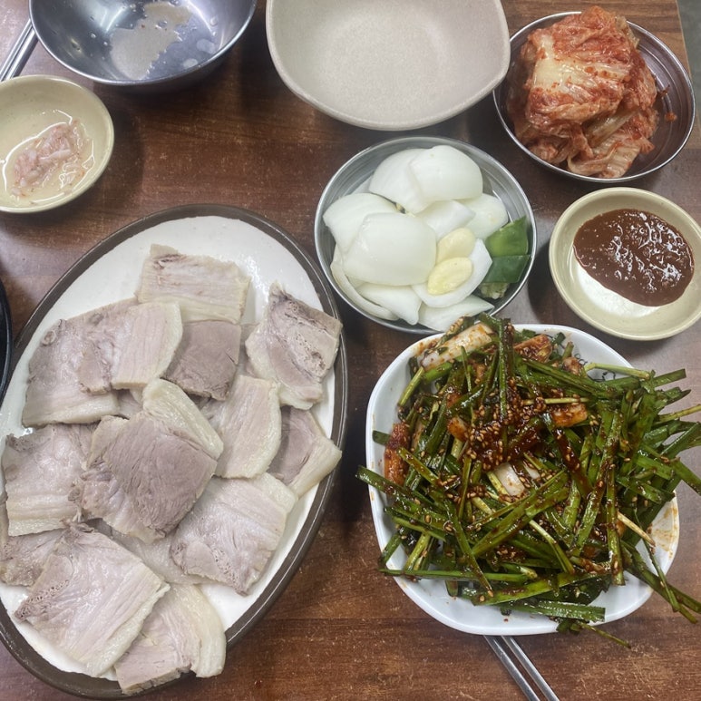 부산돼지국밥보쌈 사진 8