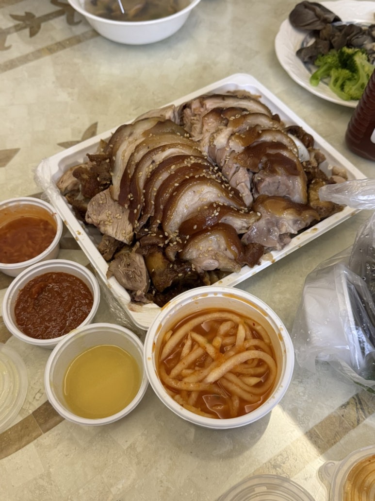 배서방족발집 권선본점 사진 4