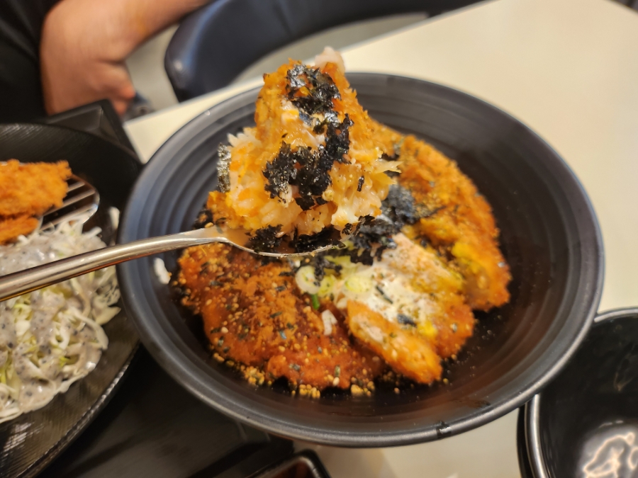 돈갓 안산신길점 사진 2