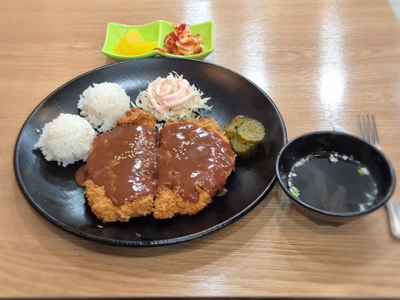 왕돈까스&김밥 사진 3