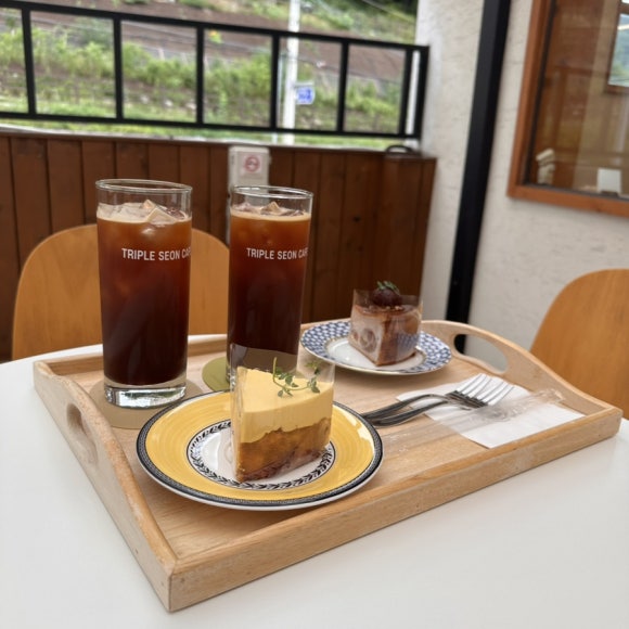 트리플선카페 이미지