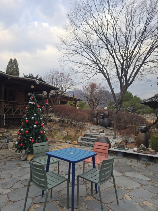 비탈길굽이돌아 이미지