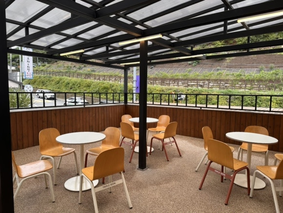 트리플선카페 이미지