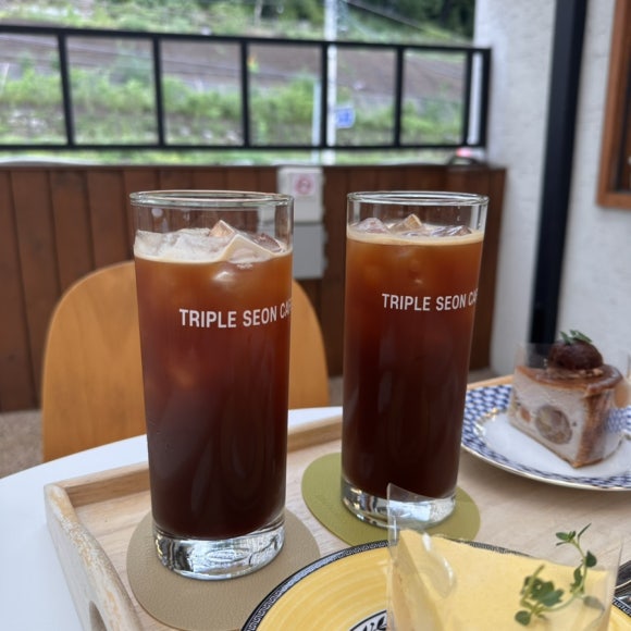 트리플선카페 이미지