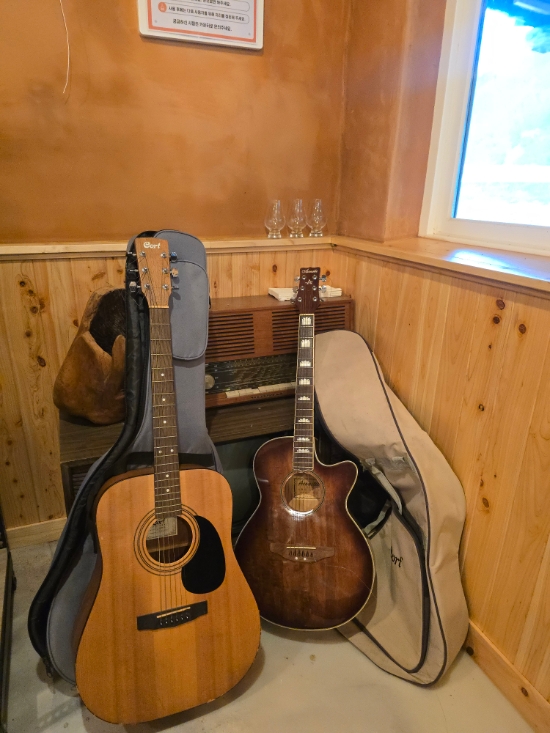 비탈길굽이돌아 이미지