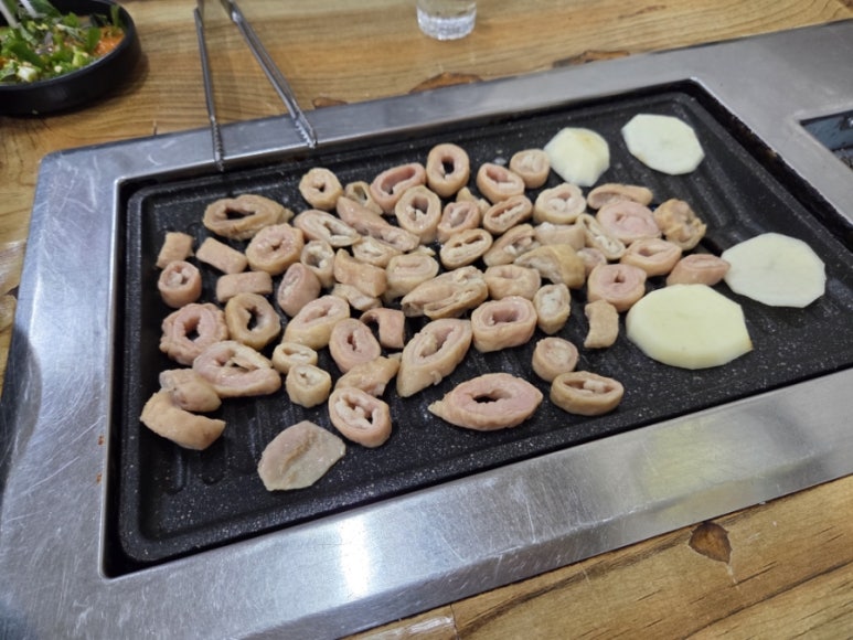 [포항 연일 맛집] 연일 로컬 돼지막창 맛집 달구지막창 : 네이버 블로그