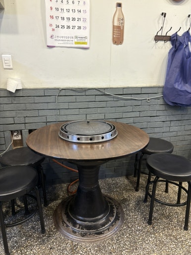 황금솥뚜껑삼겹살 사진 3