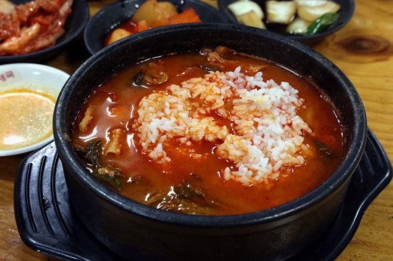 굿맘할매순대국&양선지해장국 부평역점 사진 5
