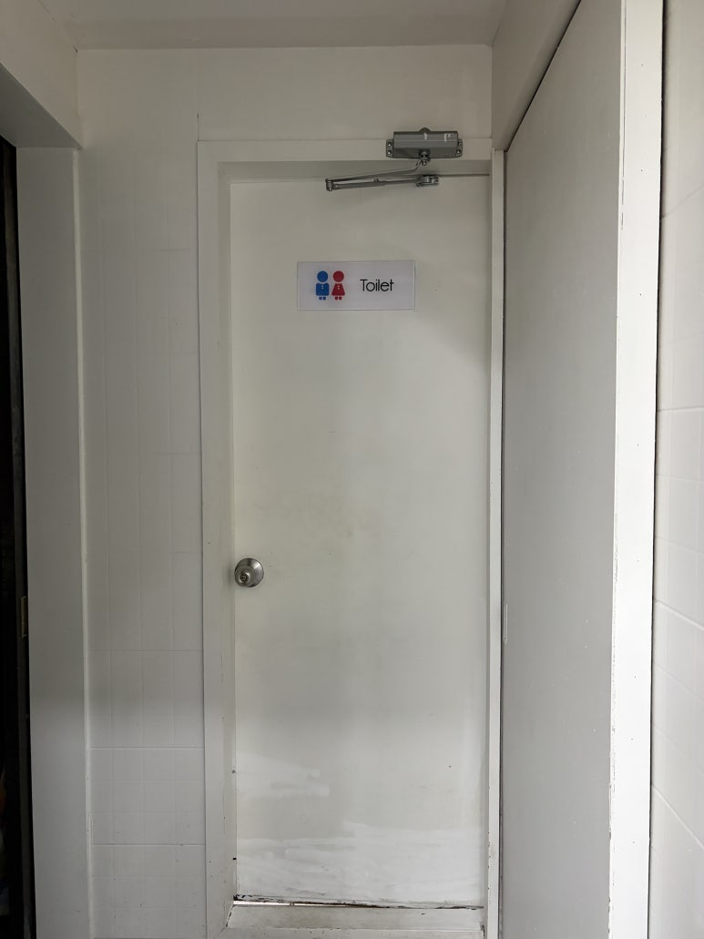 부산아지매국밥 선릉점 사진 7
