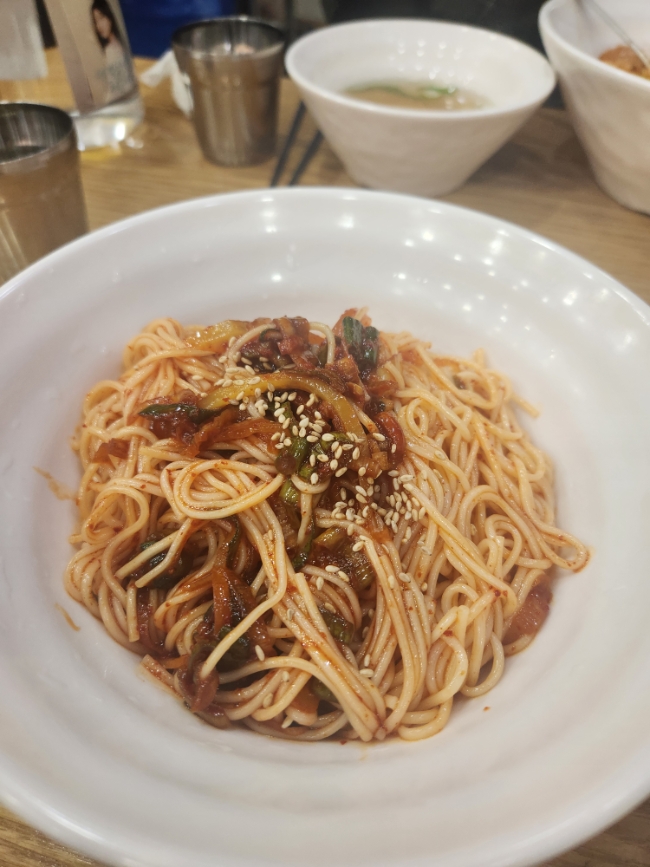 명동할머니국수 삼성역점 사진 5