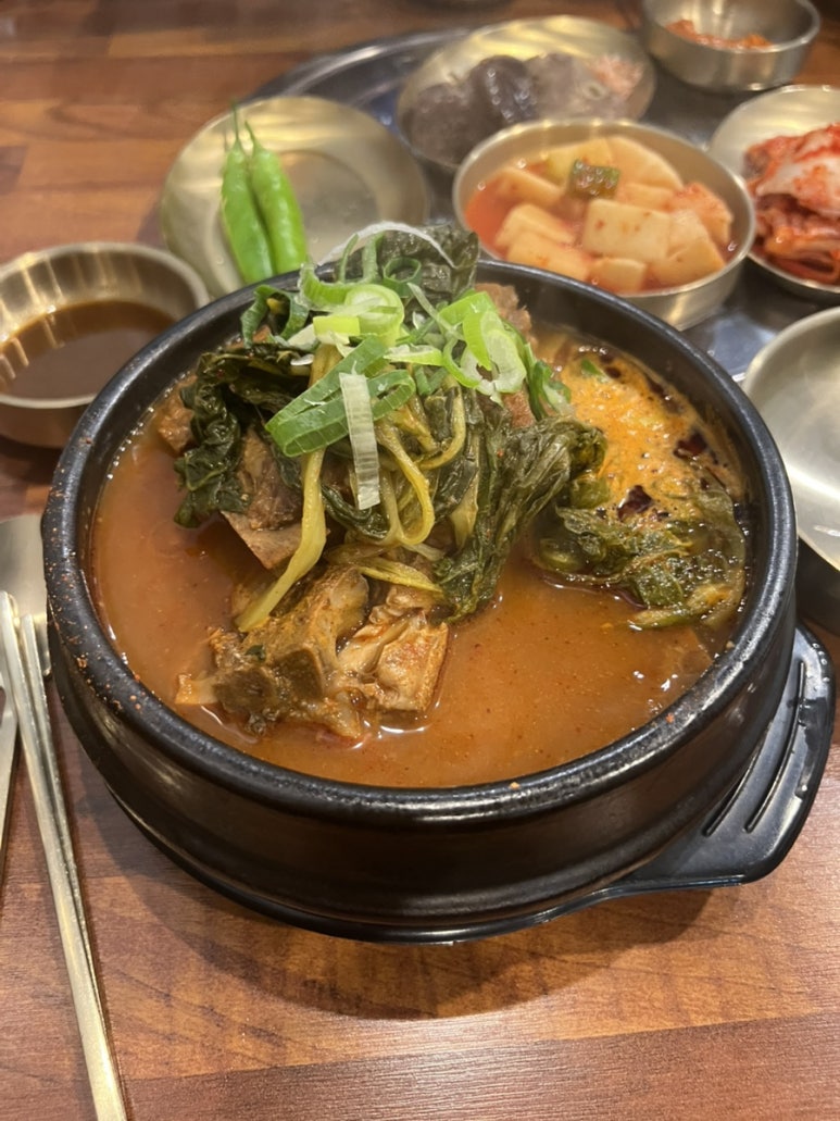 청기와감자탕 센트럴파크공원점 사진 3