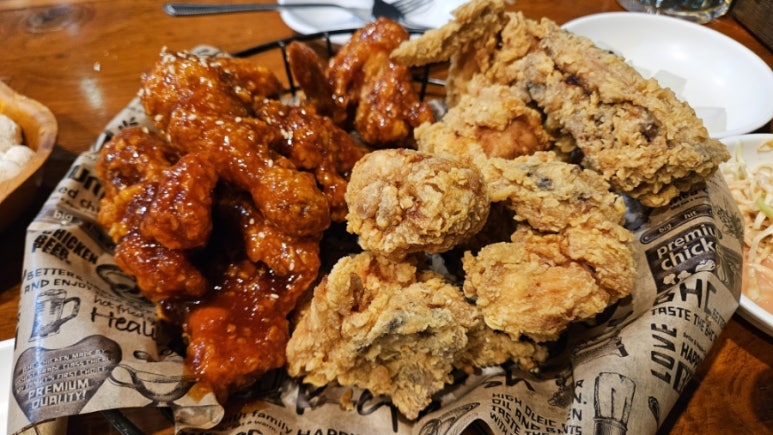 BHC치킨 종로5가광장점 사진 2