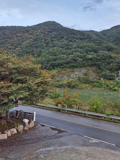 리버페리카페 이미지