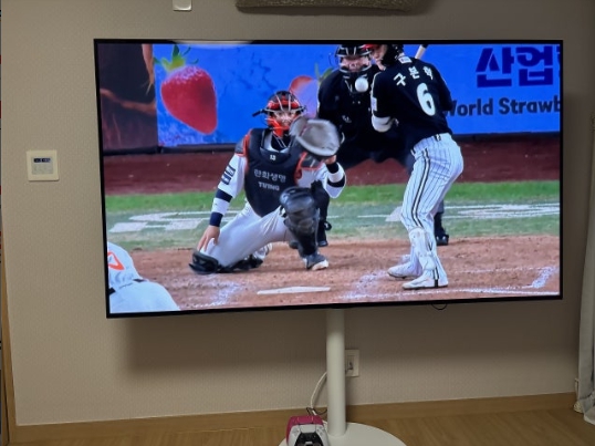 삼성 비즈니스 TV 65인치와 이동형 거치대 조합 추천, '으뜸효율 삼성 삼탠바이미'의 대형화 이미지 3