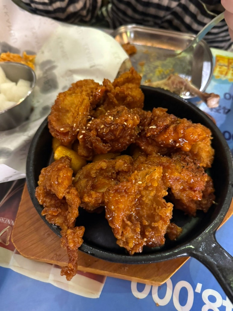 깐부치킨 순화동라마다점 사진 8