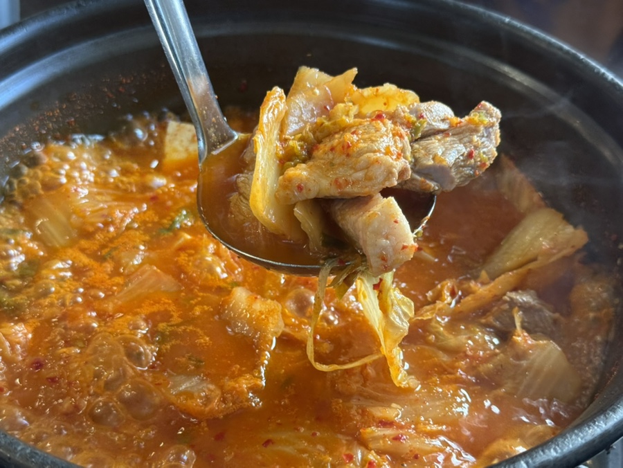 백채김치찌개 합정점 사진 6