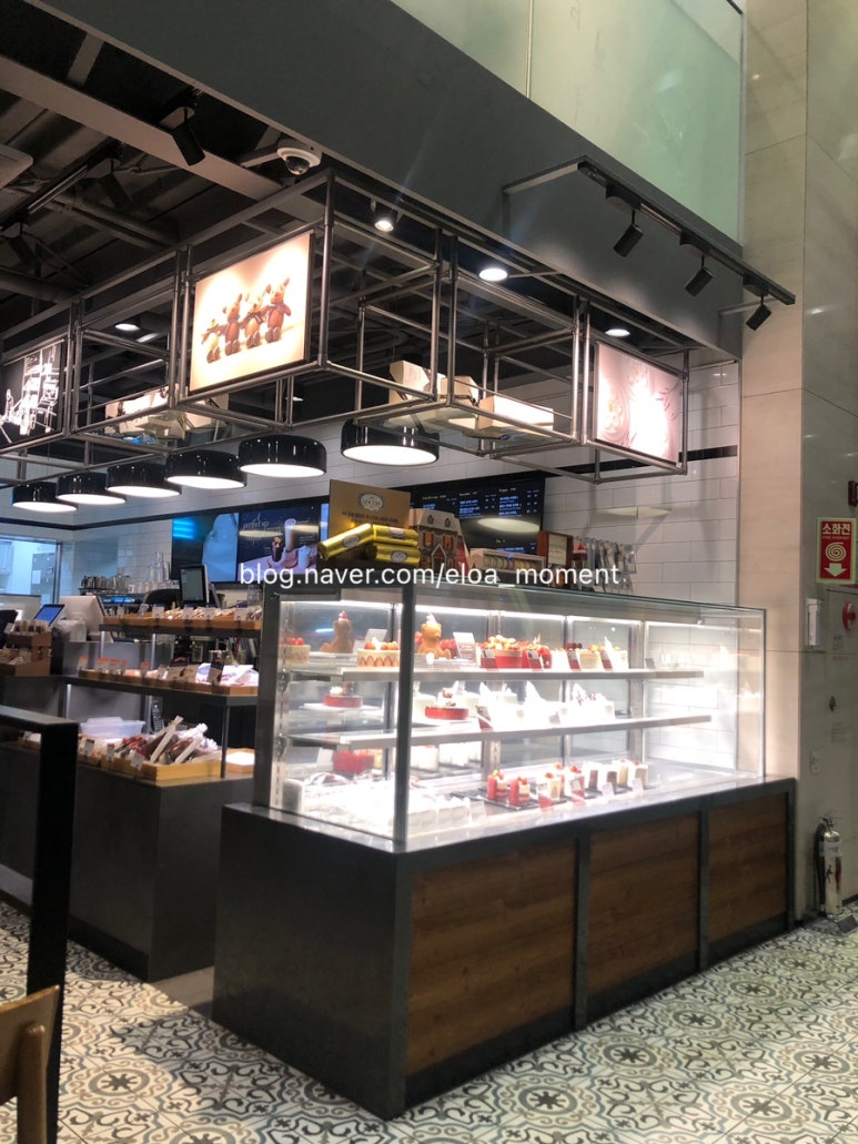 아티제 강남구청역점 사진 7