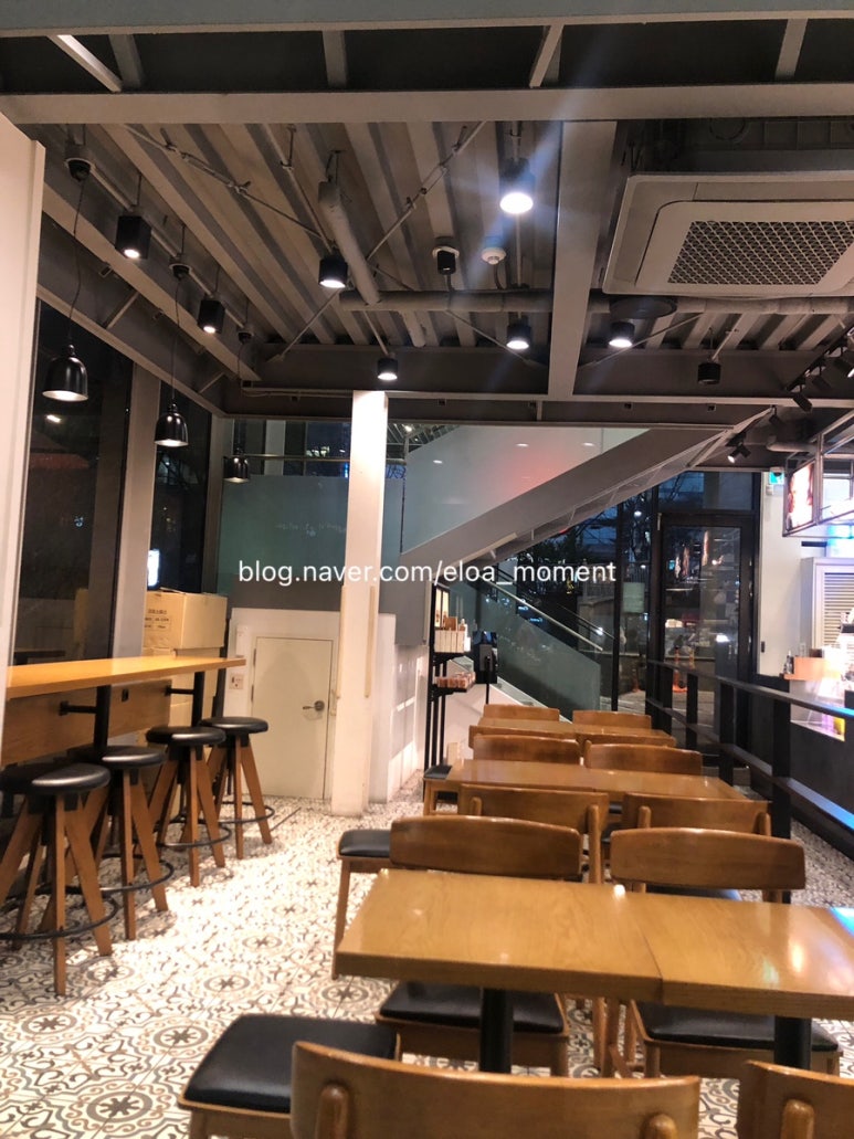 아티제 강남구청역점 사진 8