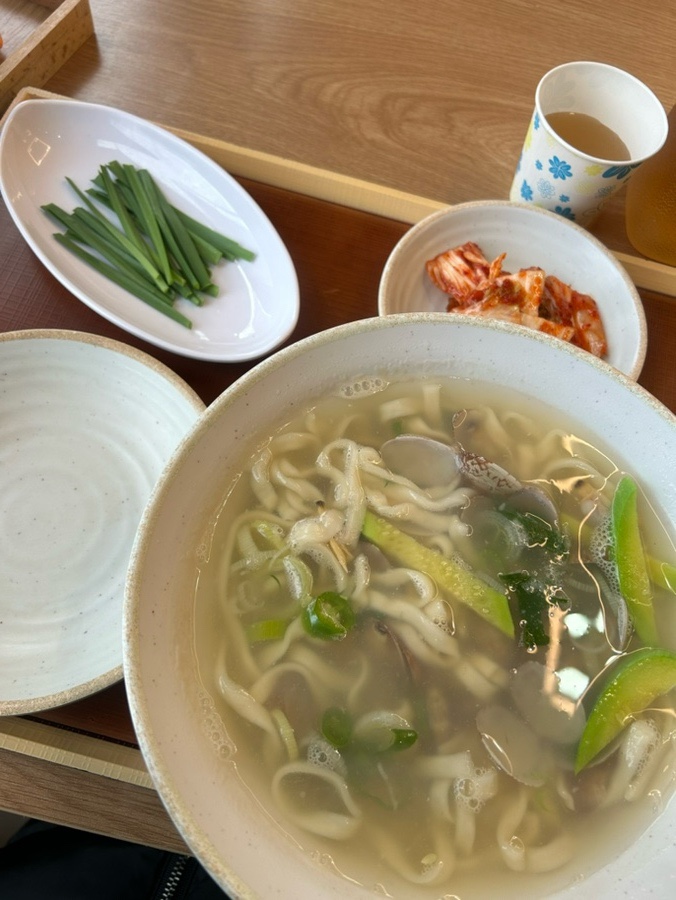 고향엄마손생바지락칼국수 서울문정점 사진 6