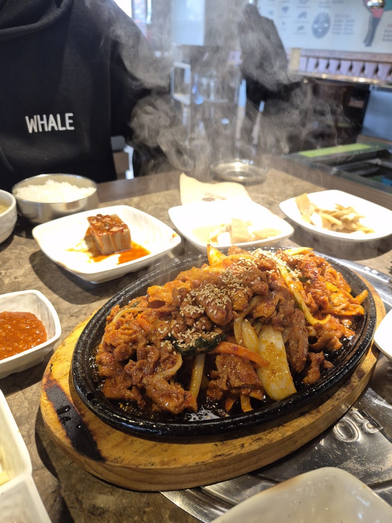참고깃간직영정육식당 사진 2