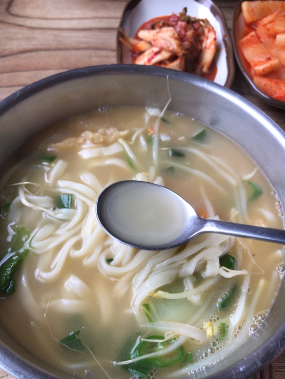 수망손칼국수 사진 4