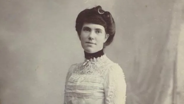 Adele Younghusband (아델 영허즈번드) - 2 Artworks - Auction Prices : 네이버 블로그