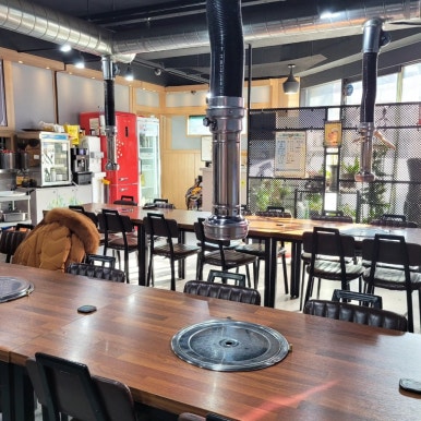 산야초숯불갈비 이미지