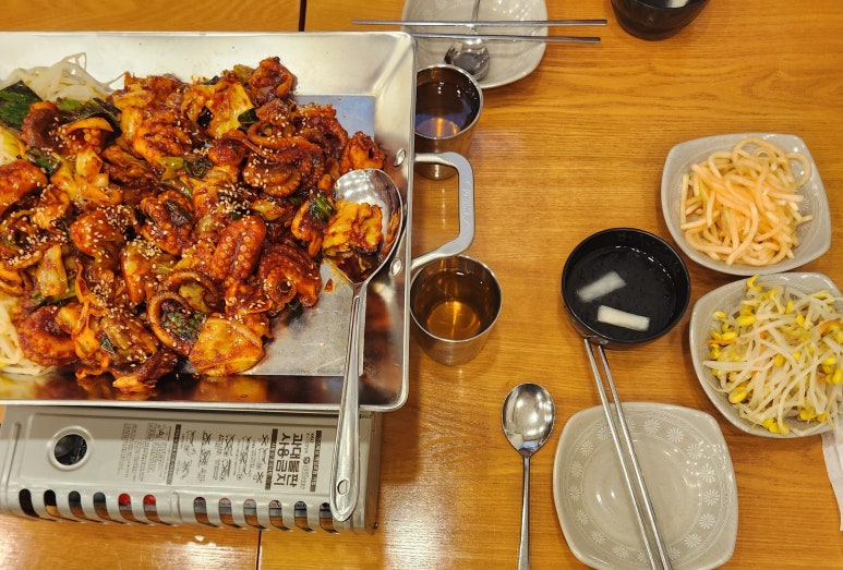 돗가비불쭈꾸미 여의도점 대표 사진