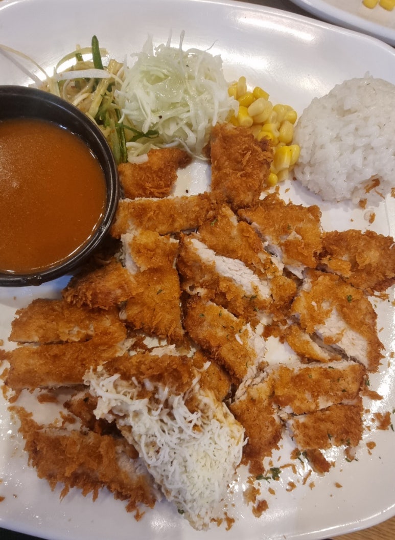 브라운돈까스 롯데마트제타플렉스 잠실점 사진 5